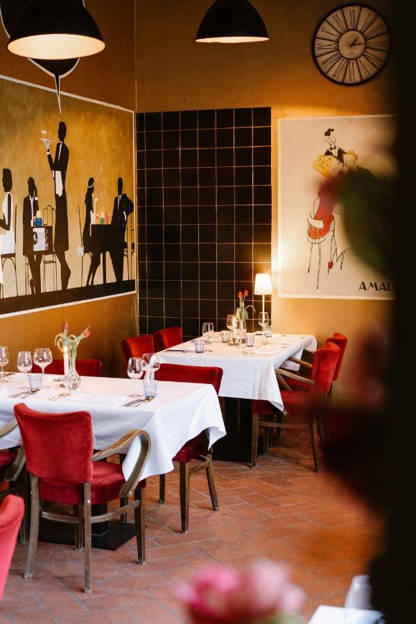 Amadeus Restaurant & Boutique Hotel Вел Экстерьер фото